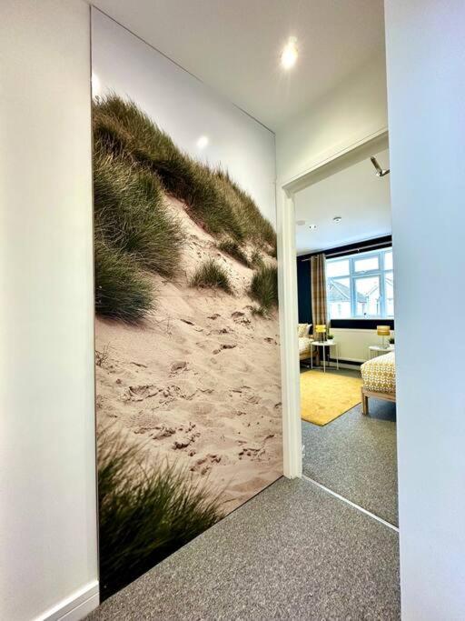 Massive New 8 Bedroom House Sleeps Up To 21 - Accepts Groups - Great Location - Free Parking - Fast Wifi - Smart Tvs - Sleeps Up To 21 People - Close To Bournemouth & Poole Town Centre & Sandbanks Экстерьер фото